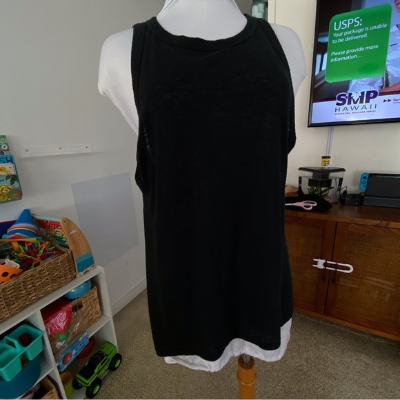 6 for $ 20❤️ A new day. Black tank top - Picture 1 of 8